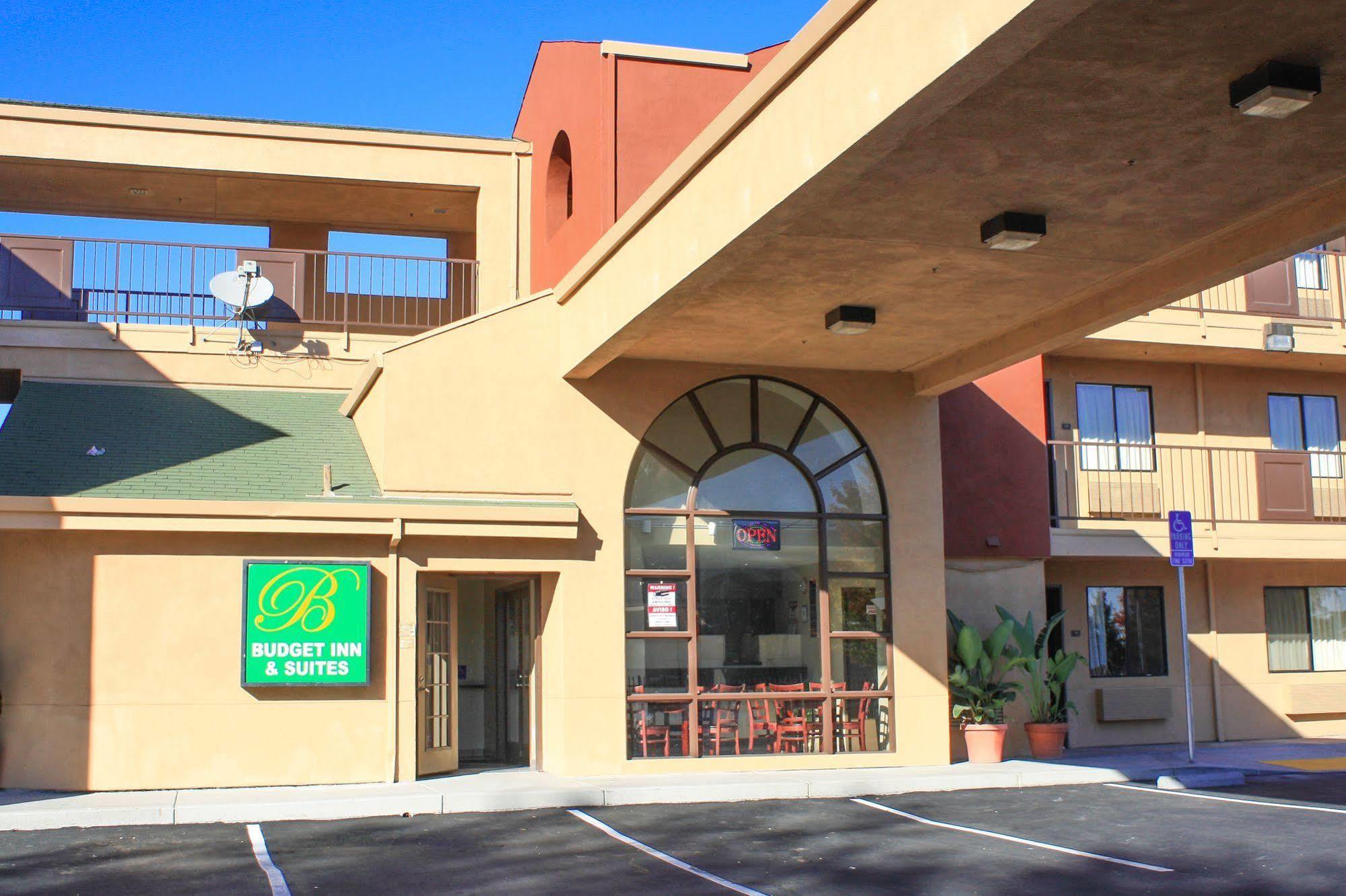 Budget Inn And Suites Stockton Yosemite Exterior photo